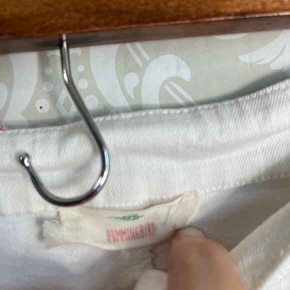 5/$30 Hummingbird High Rise Bellbottom Jeans White S - Picture 5 of 6